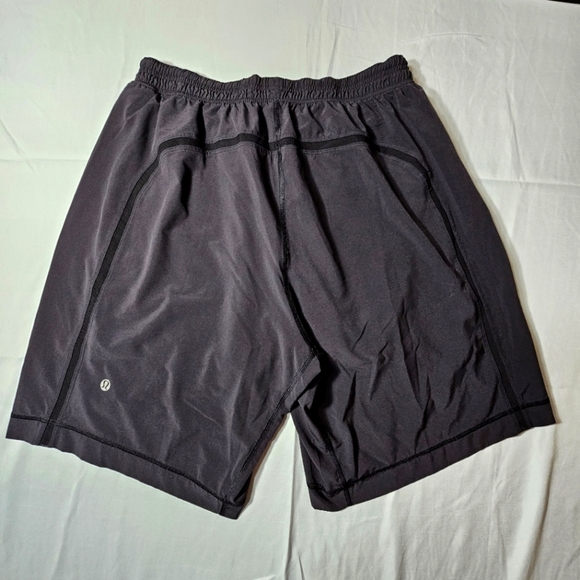 Lululemon Men's L Black Performance Gym Activewear Elastic Waist & Liner Shorts - Picture 1 of 15